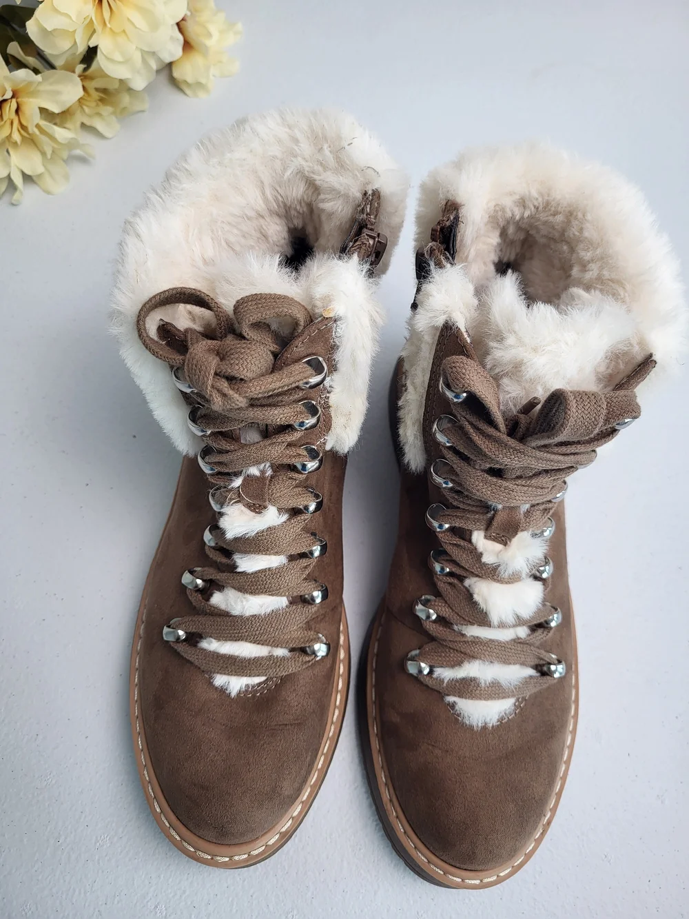 Madden NYC Women's Brown Faux-Fur Lined Suede Lace-Up Boot